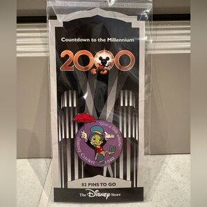 NWT• Disney “Countdown To The Millennium” Jiminy Cricket Collectible Pin